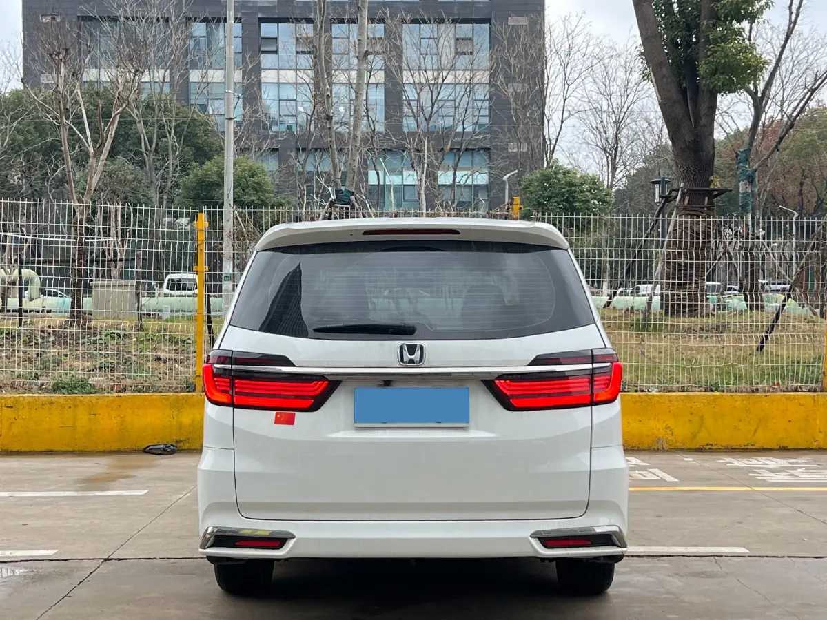 2022 Honda Odyssey 2.0L 146HP L4 E-CVT Hybrid,autocango,china used car exporter,china ev exporter,chinese used car exporter,chinese used ev exporter