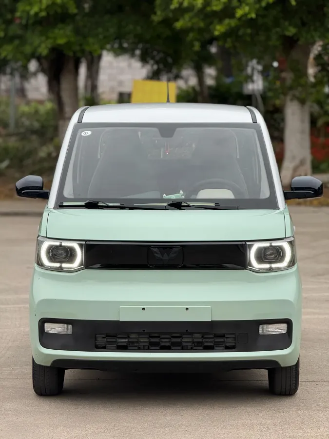2021 WuLing HongGuang MINI EV BEV 9.3KWH,autocango,china used car exporter,china ev exporter,chinese used car exporter,chinese used ev exporter