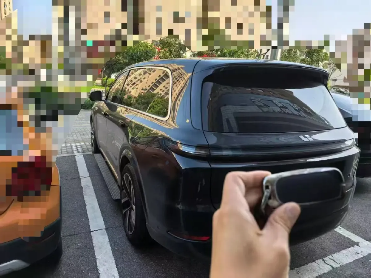 2023 Li L9 Range Extended 154HP REEV 42.6KWH,autocango,china used car exporter,china ev exporter,chinese used car exporter,chinese used ev exporter