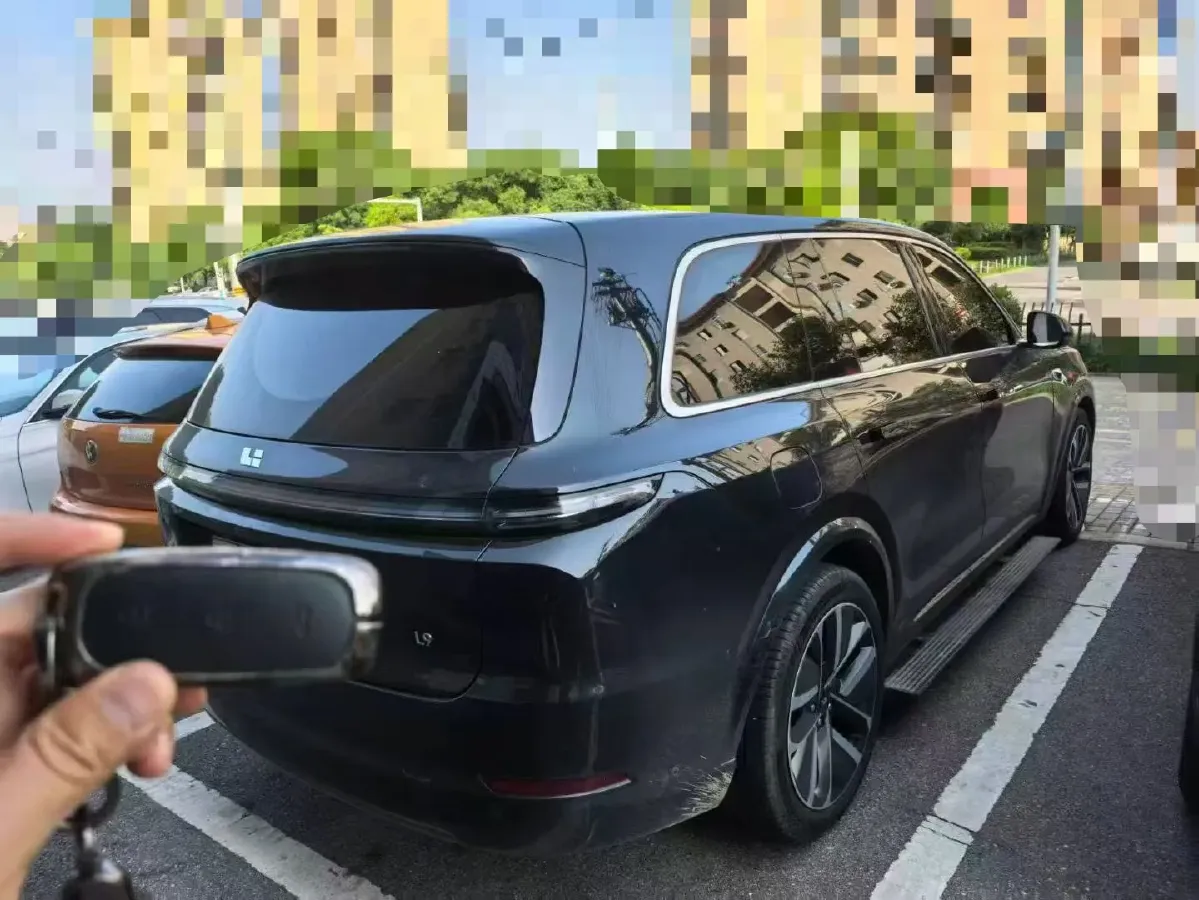 2023 Li L9 Range Extended 154HP REEV 42.6KWH,autocango,china used car exporter,china ev exporter,chinese used car exporter,chinese used ev exporter