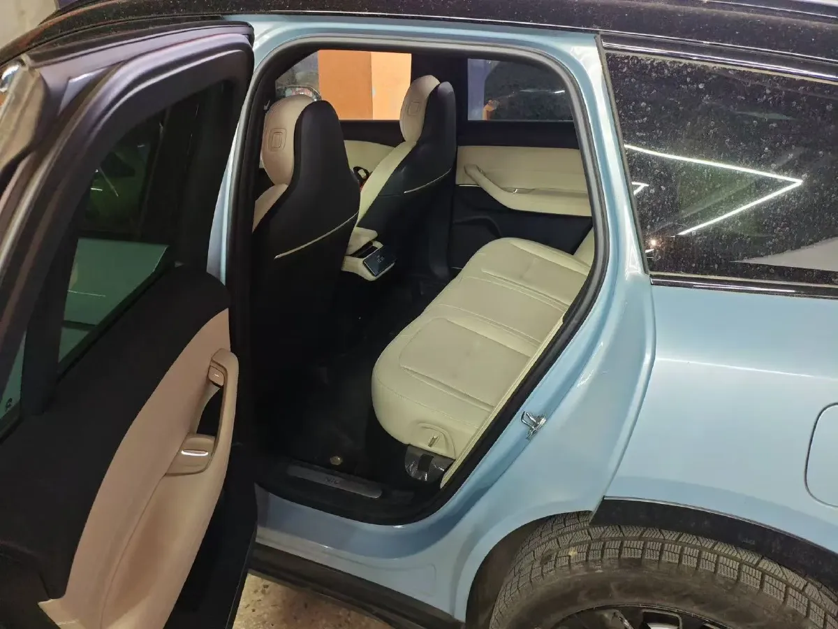 2023 NIO ES6 BEV 75KWH,autocango,china used car exporter,china ev exporter,chinese used car exporter,chinese used ev exporter