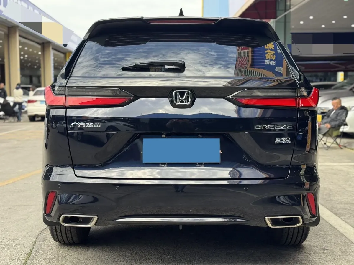 2025 Honda Breeze 1.5T 193HP L4 CVT,autocango,china used car exporter,china ev exporter,chinese used car exporter,chinese used ev exporter