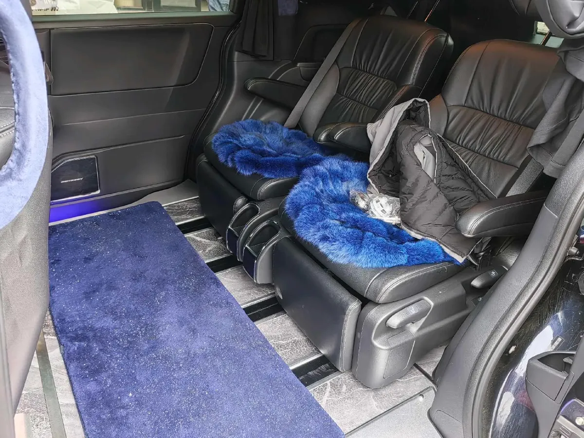 2024 Honda Odyssey 2.0L 146HP L4 E-CVT Hybrid,autocango,china used car exporter,china ev exporter,chinese used car exporter,chinese used ev exporter