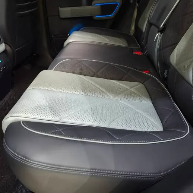 2023 FangChengBao Bao 5 1.5T 194HP L4 E-CVT PHEV 31.8KWH,autocango,china used car exporter,china ev exporter,chinese used car exporter,chinese used ev exporter