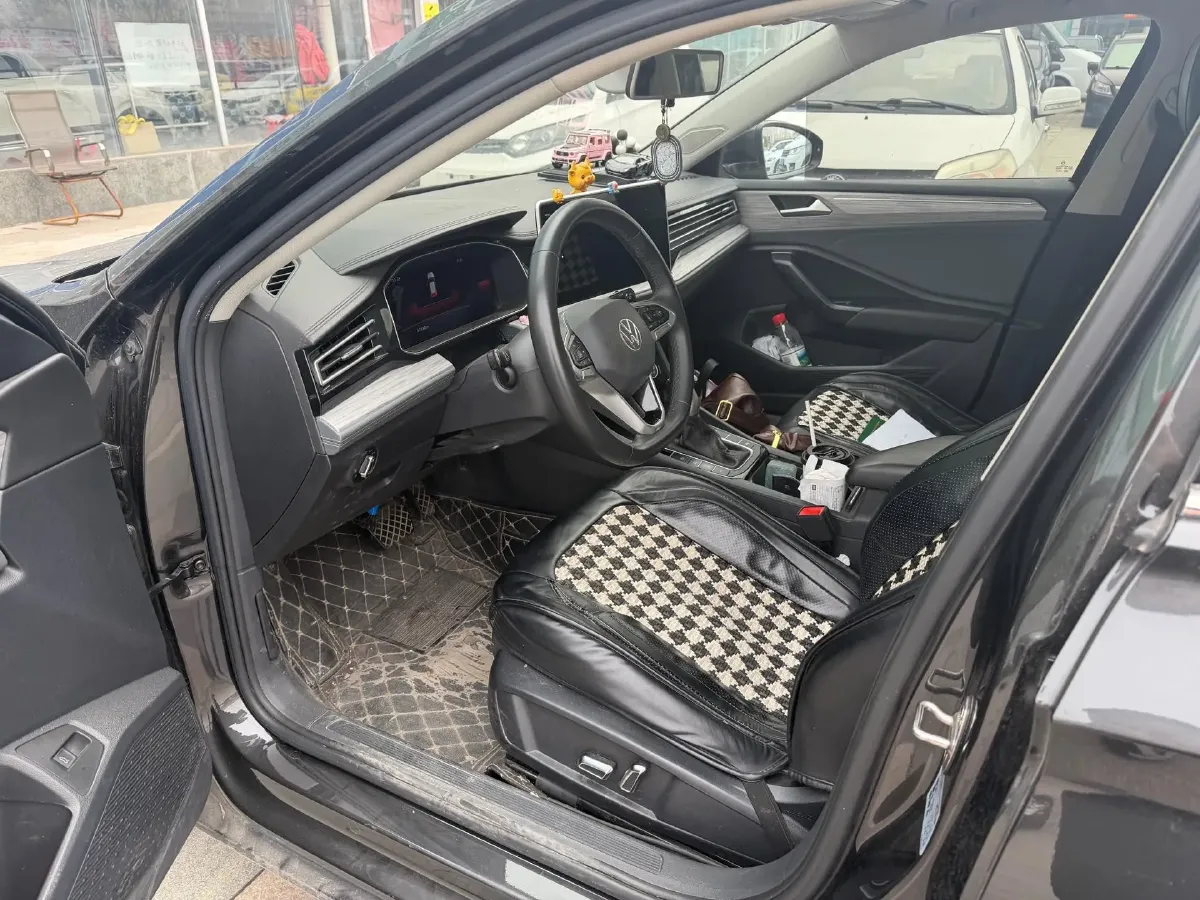 2023 Volkswagen Sagitar 1.5T 160HP L4 7DCT,autocango,china used car exporter,china ev exporter,chinese used car exporter,chinese used ev exporter