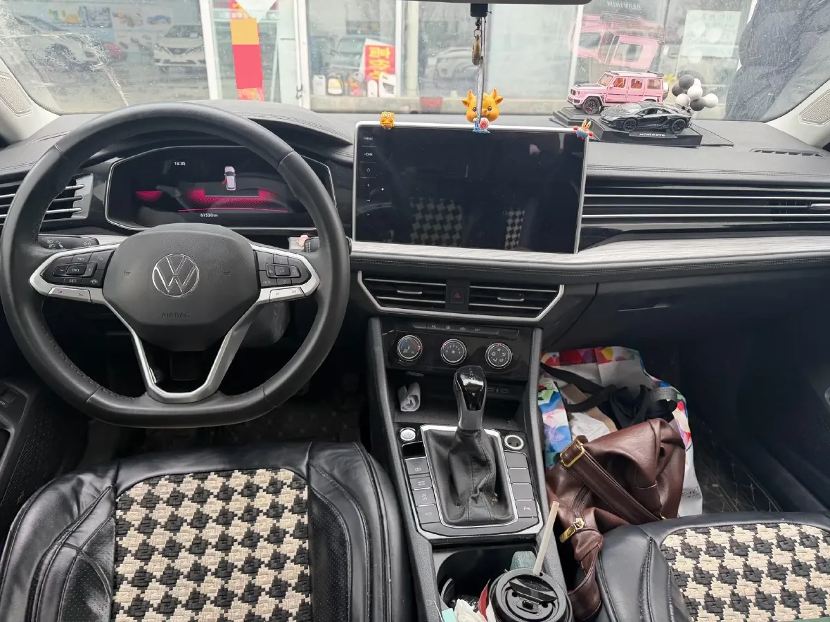 2023 Volkswagen Sagitar 1.5T 160HP L4 7DCT,autocango,china used car exporter,china ev exporter,chinese used car exporter,chinese used ev exporter