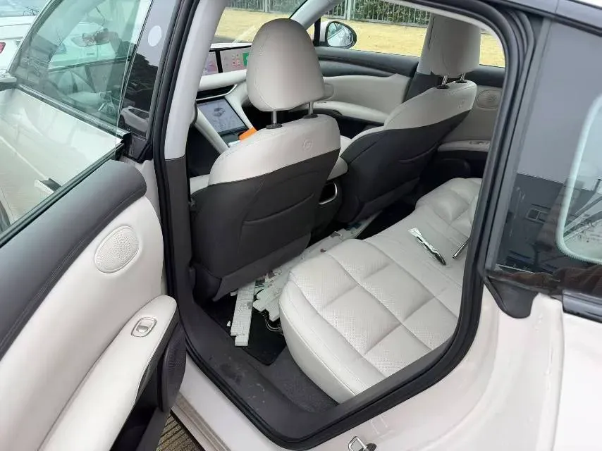 2023 IM LS6 BEV 71KWH,autocango,china used car exporter,china ev exporter,chinese used car exporter,chinese used ev exporter