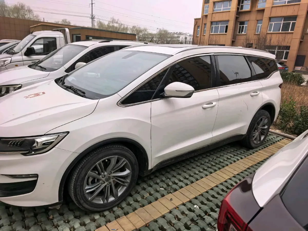 2021 Geely JiaJi 1.8T 184HP L4 7DCT,autocango,china used car exporter,china ev exporter,chinese used car exporter,chinese used ev exporter