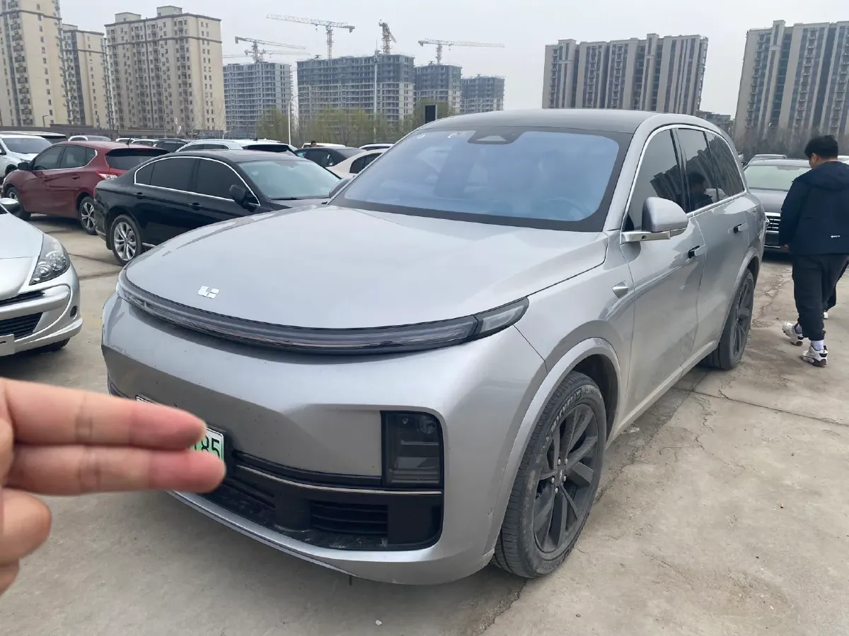 2023 Li L7 Range Extended 154HP REEV 40.9KWH,autocango,china used car exporter,china ev exporter,chinese used car exporter,chinese used ev exporter