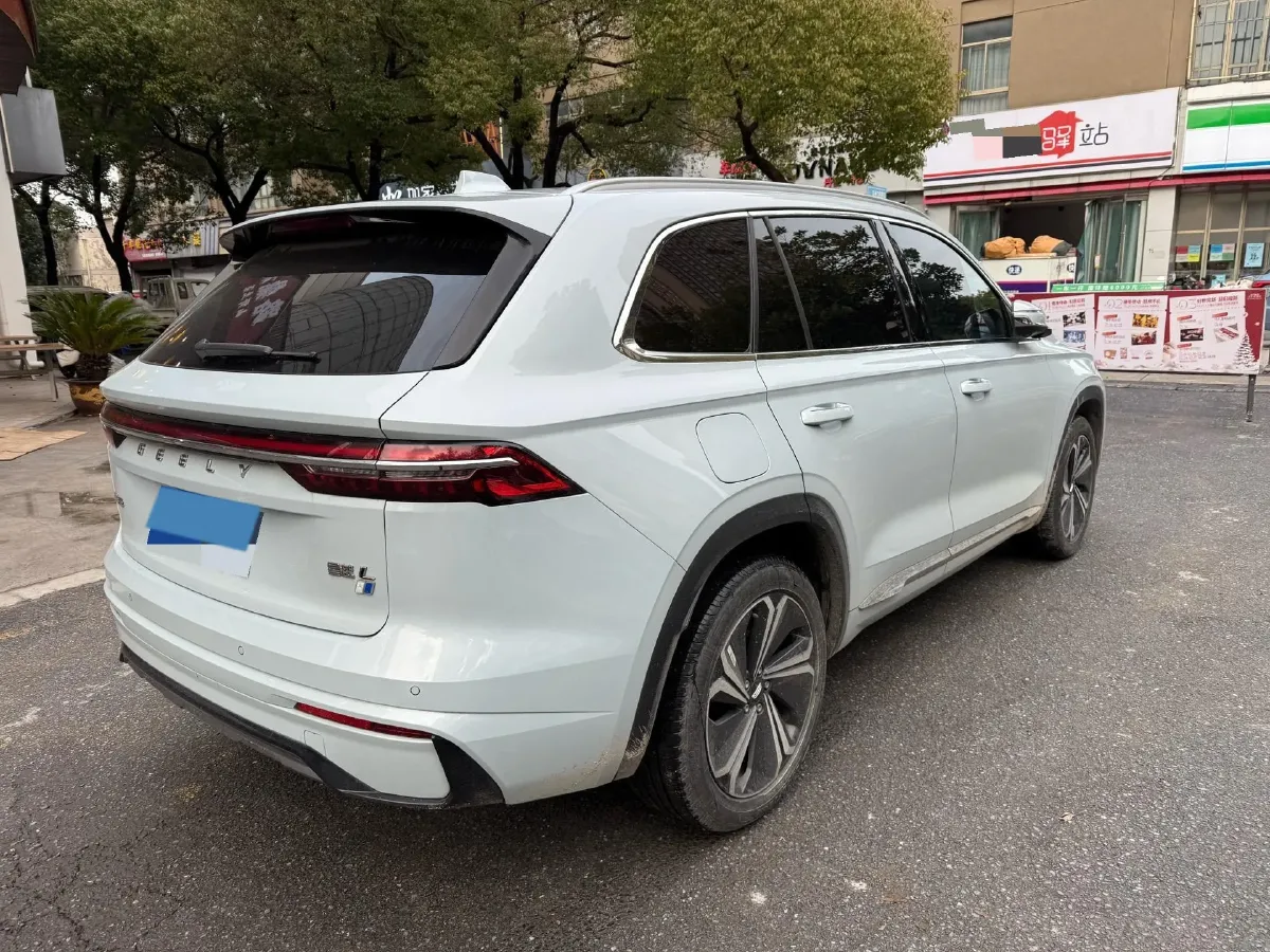 2022 Citroen C5 X 1.6T 175HP L4 8AT,autocango,china used car exporter,china ev exporter,chinese used car exporter,chinese used ev exporter