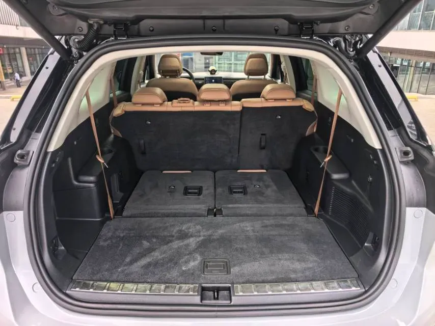 2018 NIO ES8 BEV 70KWH,autocango,china used car exporter,china ev exporter,chinese used car exporter,chinese used ev exporter