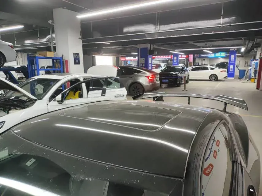 2017 Chevrolet Camaro 2.0T 275HP L4 8AT,autocango,china used car exporter,china ev exporter,chinese used car exporter,chinese used ev exporter