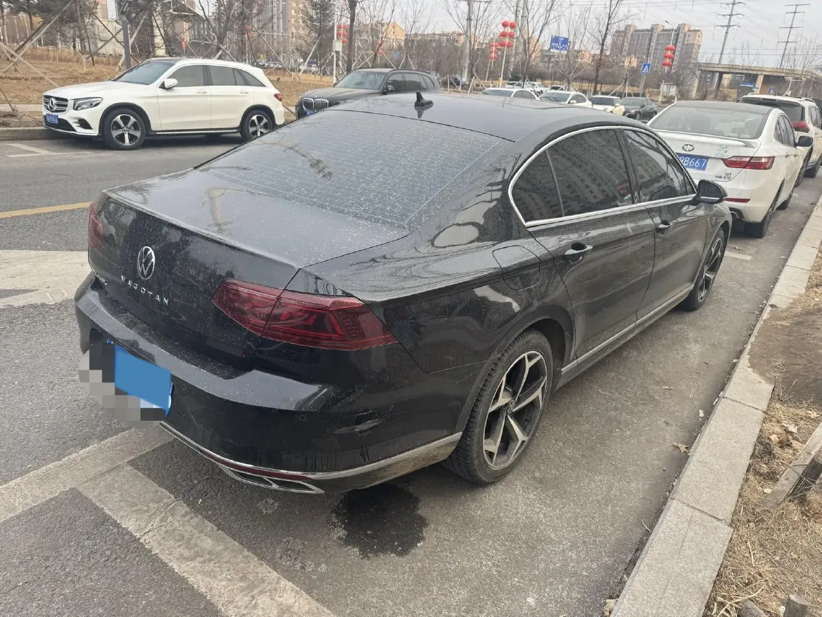 2023 Volkswagen Magotan 2.0T 186HP L4 7DCT,autocango,china used car exporter,china ev exporter,chinese used car exporter,chinese used ev exporter