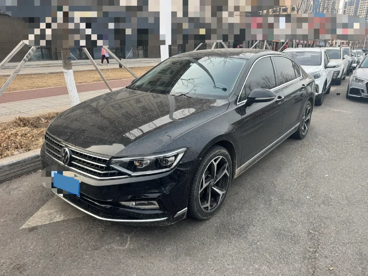 2023 Volkswagen Magotan 2.0T 186HP L4 7DCT,autocango,china used car exporter,china ev exporter,chinese used car exporter,chinese used ev exporter