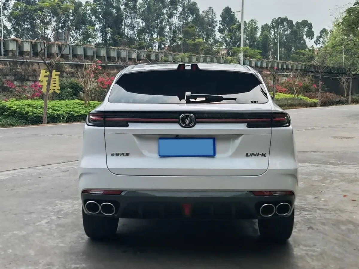 2021 ChangAn UNI-K 2.0T 233HP L4 8AT,autocango,china used car exporter,china ev exporter,chinese used car exporter,chinese used ev exporter