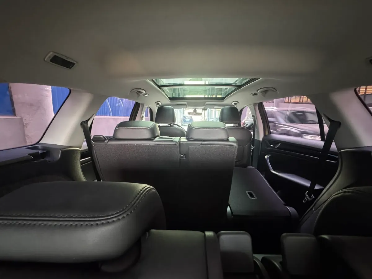 2017 Skoda Kodiak 1.8T 180HP L4 7DCT,autocango,china used car exporter,china ev exporter,chinese used car exporter,chinese used ev exporter