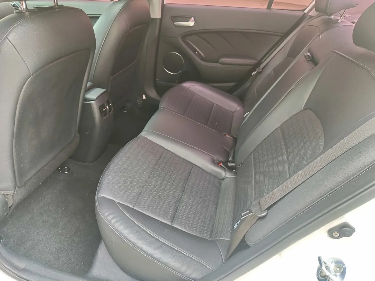 2017 Kia K3 1.6L 128HP L4 6AT,autocango,china used car exporter,china ev exporter,chinese used car exporter,chinese used ev exporter