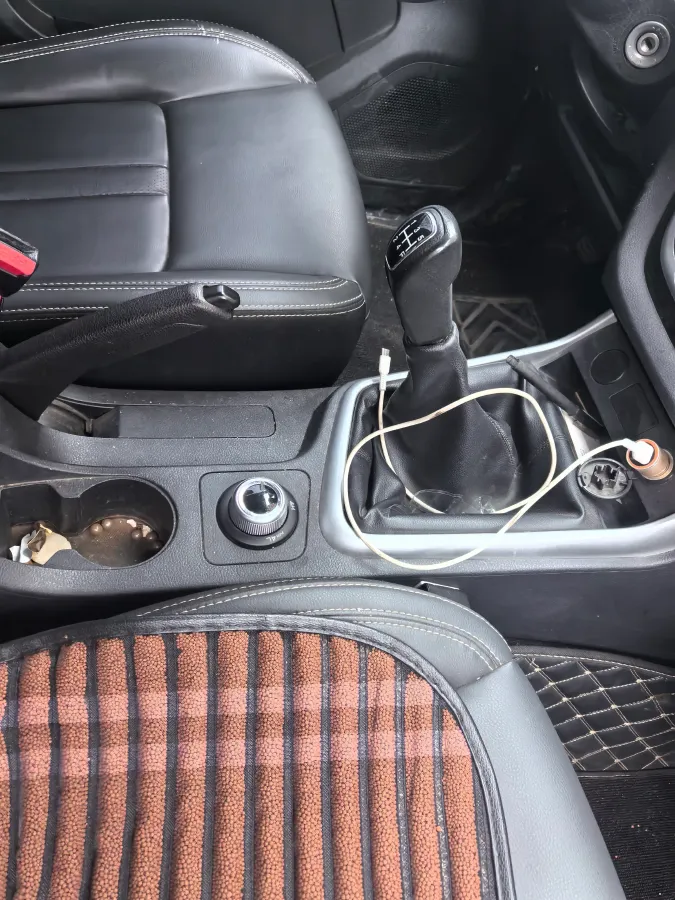 2022 Isuzu RE-MAX Jim 2.8T 120HP L4 5MT,autocango,china used car exporter,china ev exporter,chinese used car exporter,chinese used ev exporter