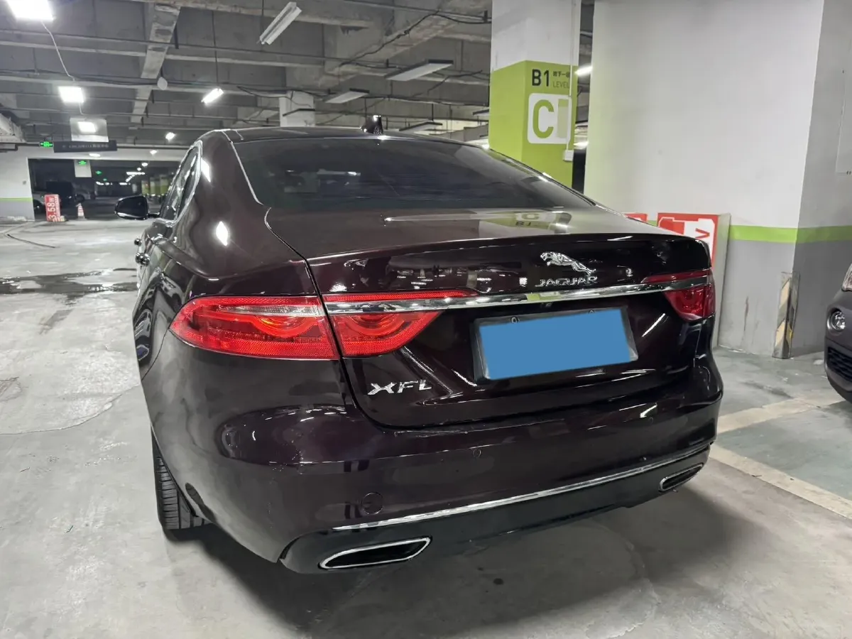 2018 Mercedes-Benz E Class 2.0T 184HP L4 9AT,autocango,china used car exporter,china ev exporter,chinese used car exporter,chinese used ev exporter
