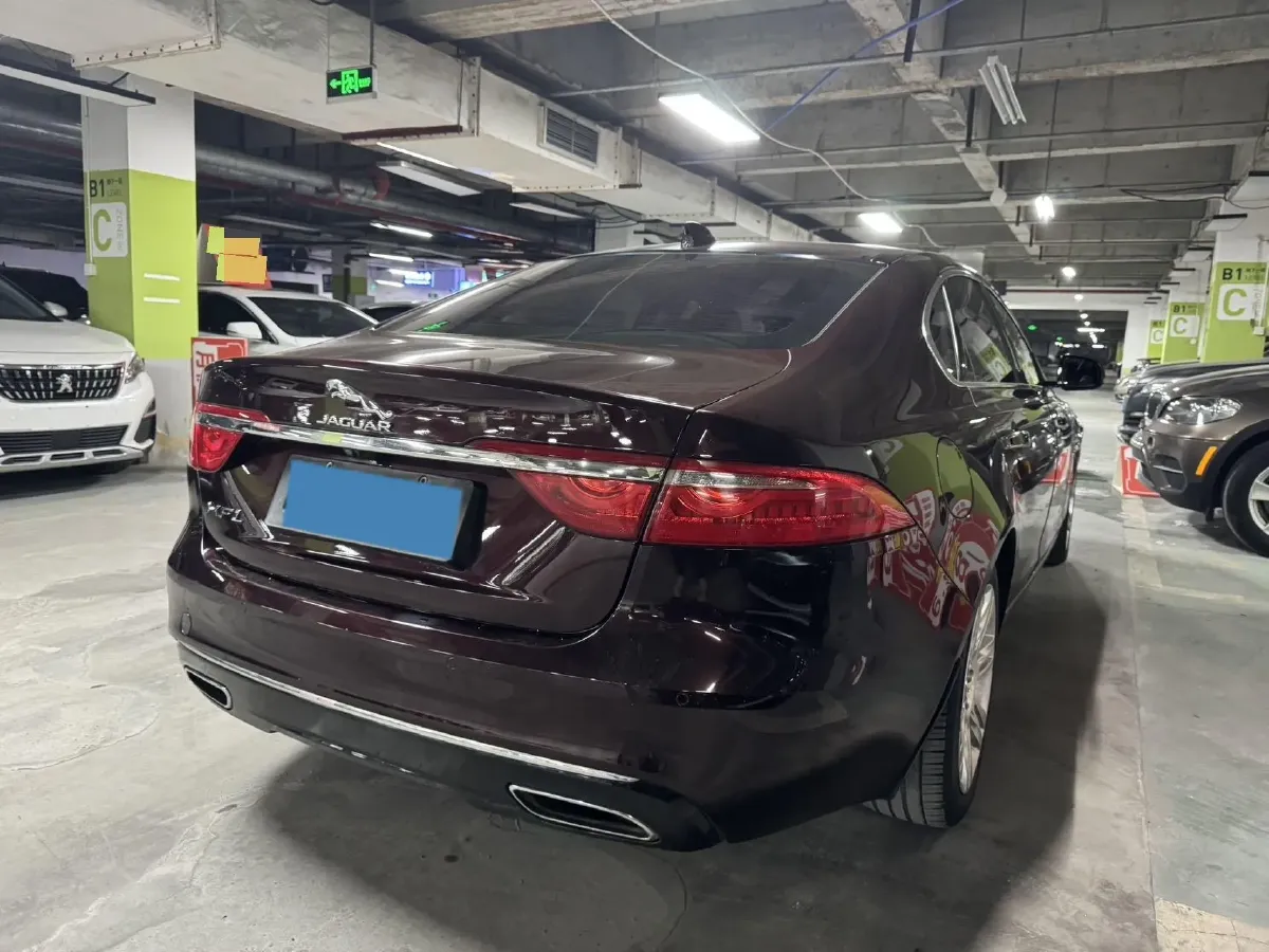 2018 Mercedes-Benz E Class 2.0T 184HP L4 9AT,autocango,china used car exporter,china ev exporter,chinese used car exporter,chinese used ev exporter