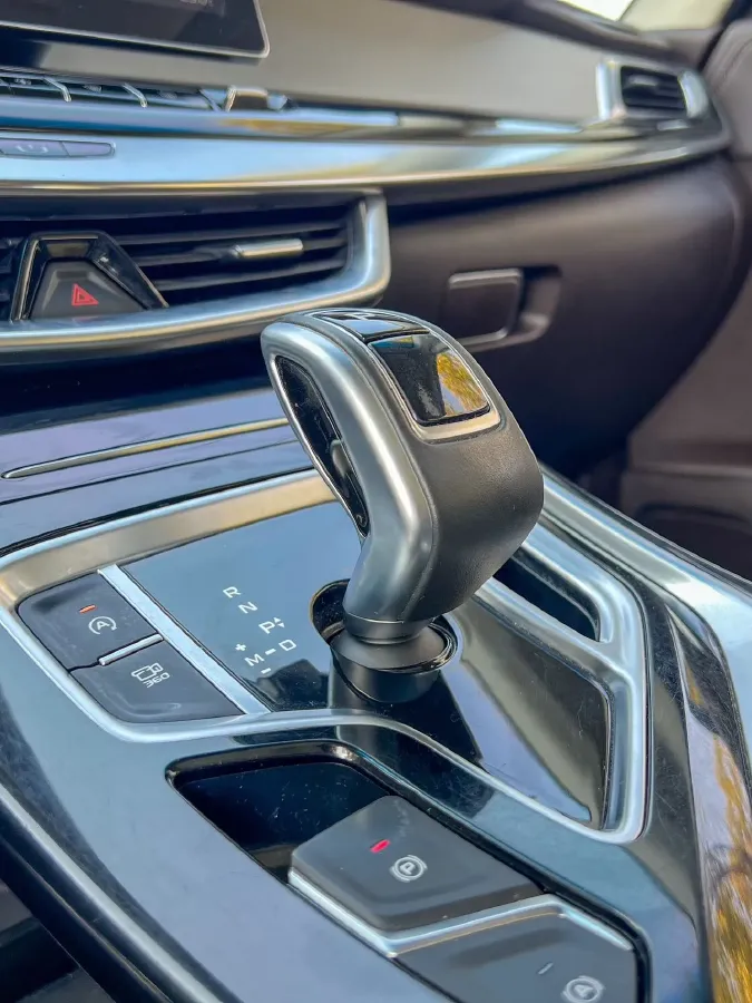 2019 Geely JiaJi 1.5T 177HP L3 7DCT,autocango,china used car exporter,china ev exporter,chinese used car exporter,chinese used ev exporter