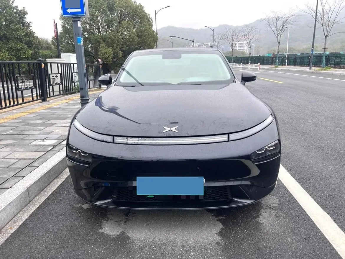 2022 Xpeng P7 BEV 60.2KWH,autocango,china used car exporter,china ev exporter,chinese used car exporter,chinese used ev exporter