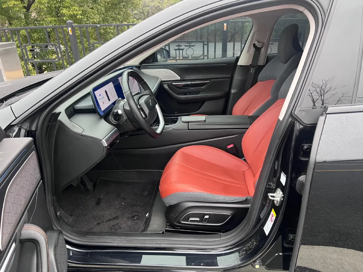 2022 Xpeng P7 BEV 60.2KWH,autocango,china used car exporter,china ev exporter,chinese used car exporter,chinese used ev exporter