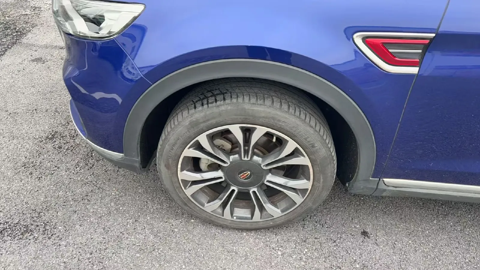 2019 HongQi HS5 2.0T 224HP L4 6AT,autocango,china used car exporter,china ev exporter,chinese used car exporter,chinese used ev exporter