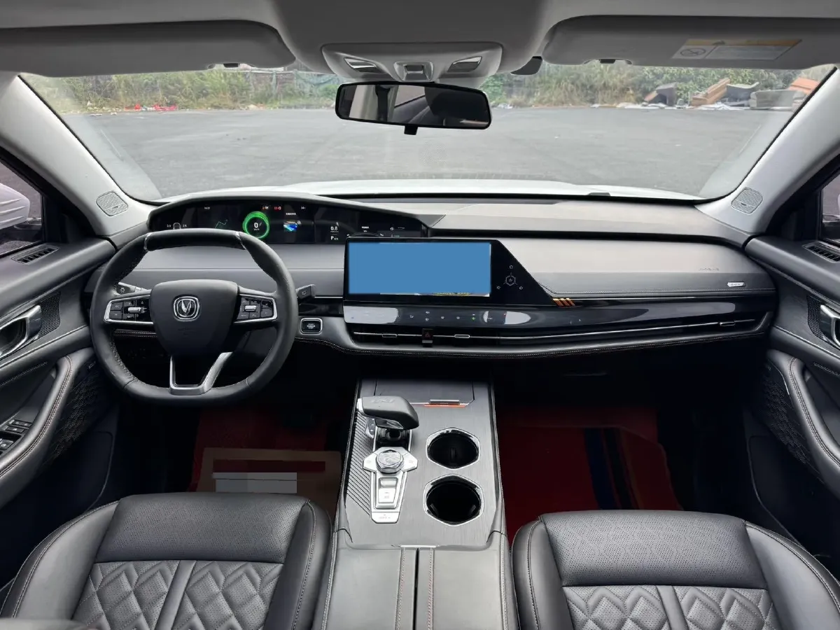 2021 ChangAn UNI-K 2.0T 233HP L4 8AT,autocango,china used car exporter,china ev exporter,chinese used car exporter,chinese used ev exporter