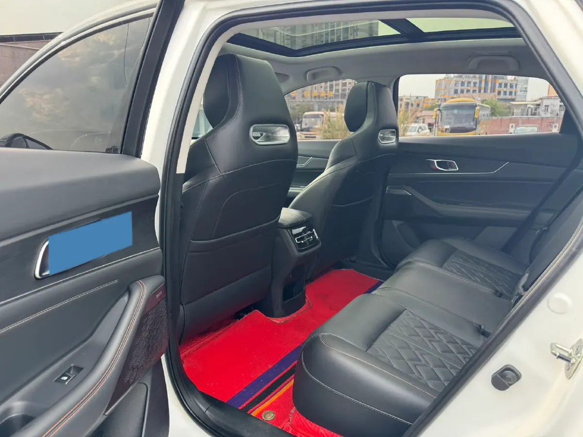 2021 ChangAn UNI-K 2.0T 233HP L4 8AT,autocango,china used car exporter,china ev exporter,chinese used car exporter,chinese used ev exporter