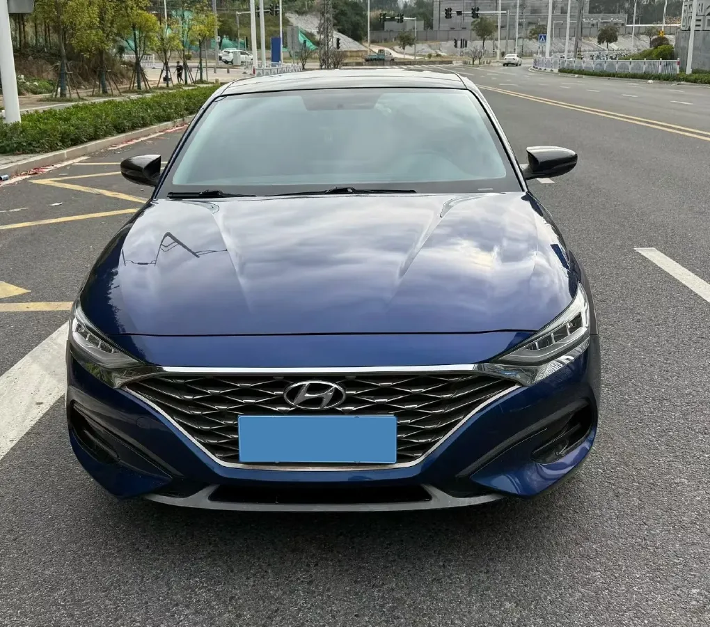 2019 Hyundai La Festa 1.6T 190HP L4 7DCT,autocango,china used car exporter,china ev exporter,chinese used car exporter,chinese used ev exporter
