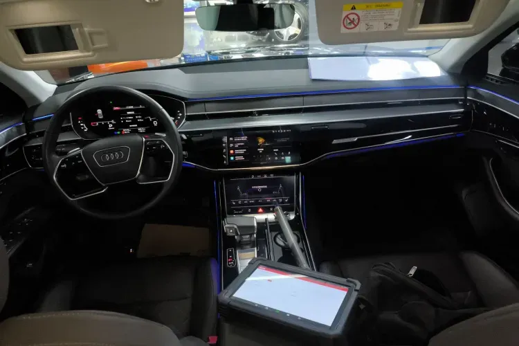 2021 Audi A8 3.0T 286HP V6 8AT,autocango,china used car exporter,china ev exporter,chinese used car exporter,chinese used ev exporter