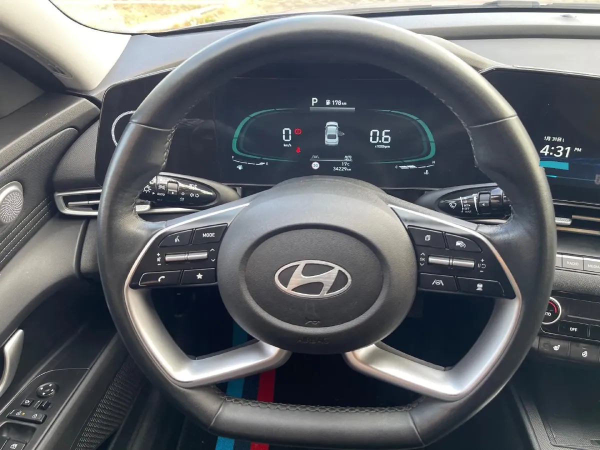 2023 Hyundai Elantra 1.5L 115HP L4 CVT,autocango,china used car exporter,china ev exporter,chinese used car exporter,chinese used ev exporter