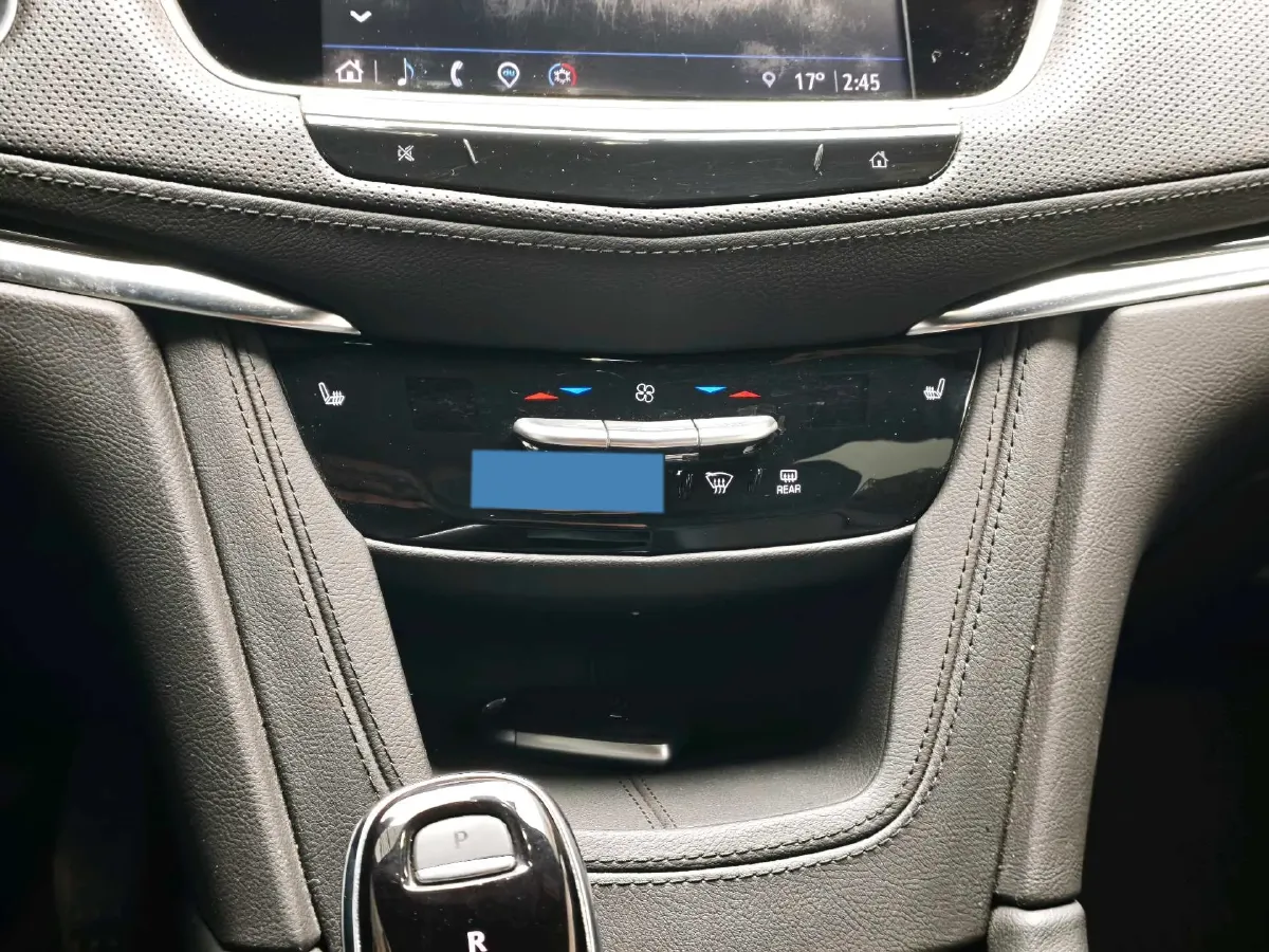 2022 Cadillac XT6 2.0T 237HP L4 9AT,autocango,china used car exporter,china ev exporter,chinese used car exporter,chinese used ev exporter