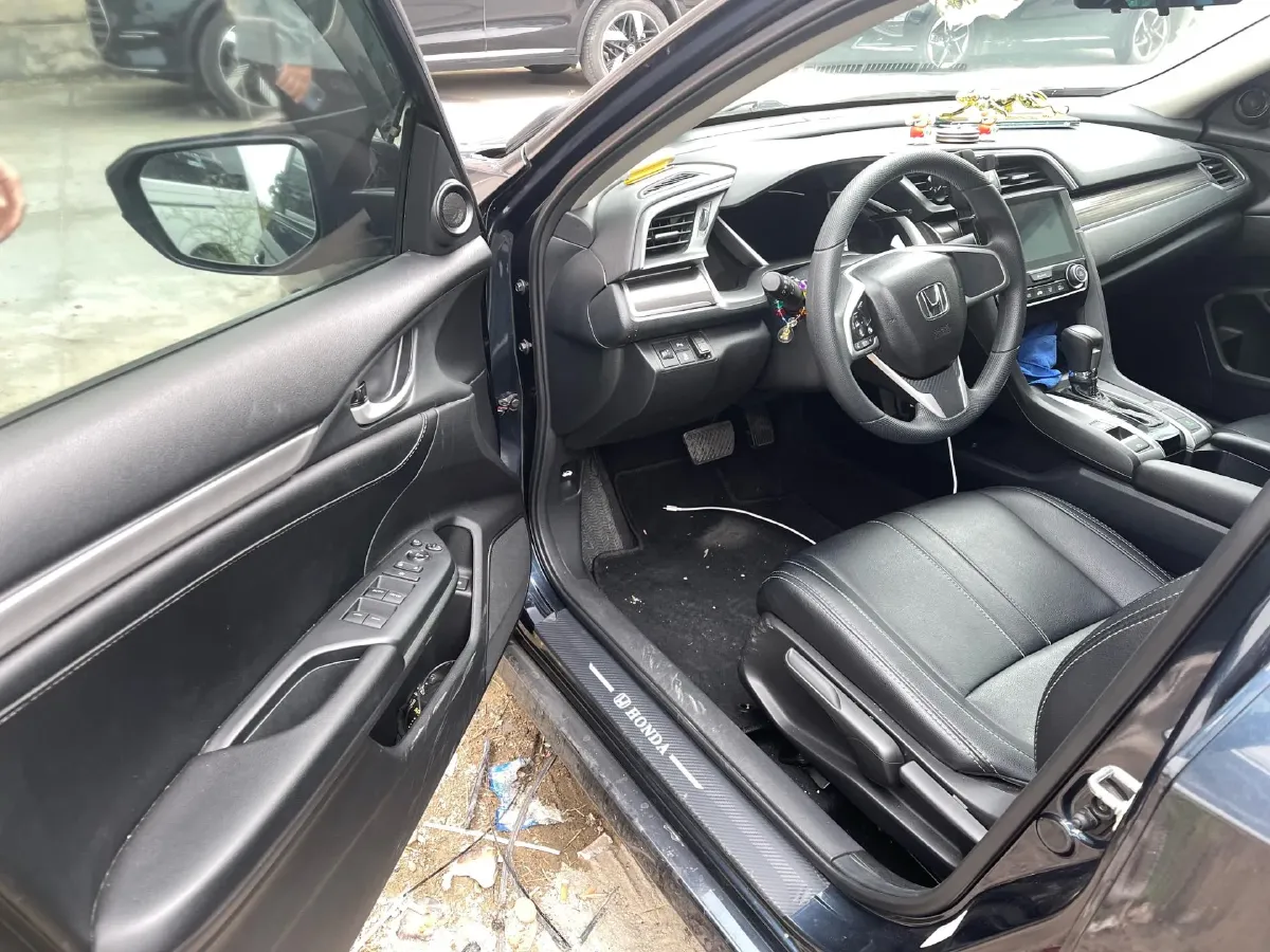 2019 Honda Civic 1.5T 177HP L4 CVT,autocango,china used car exporter,china ev exporter,chinese used car exporter,chinese used ev exporter