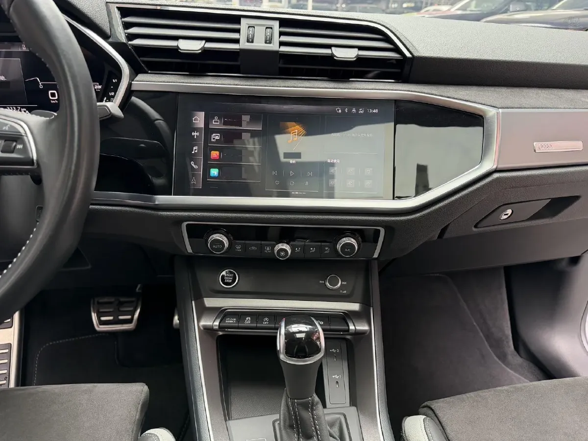 2023 Audi Q3 2.0T 186HP L4 7DCT,autocango,china used car exporter,china ev exporter,chinese used car exporter,chinese used ev exporter