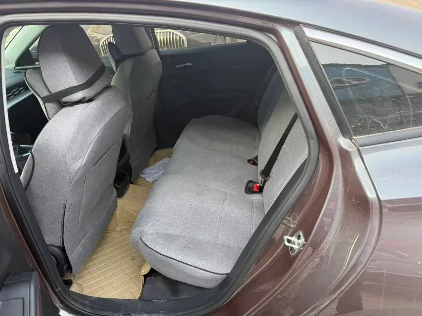 2023 MG 5 1.5L 129HP L4 5MT,autocango,china used car exporter,china ev exporter,chinese used car exporter,chinese used ev exporter