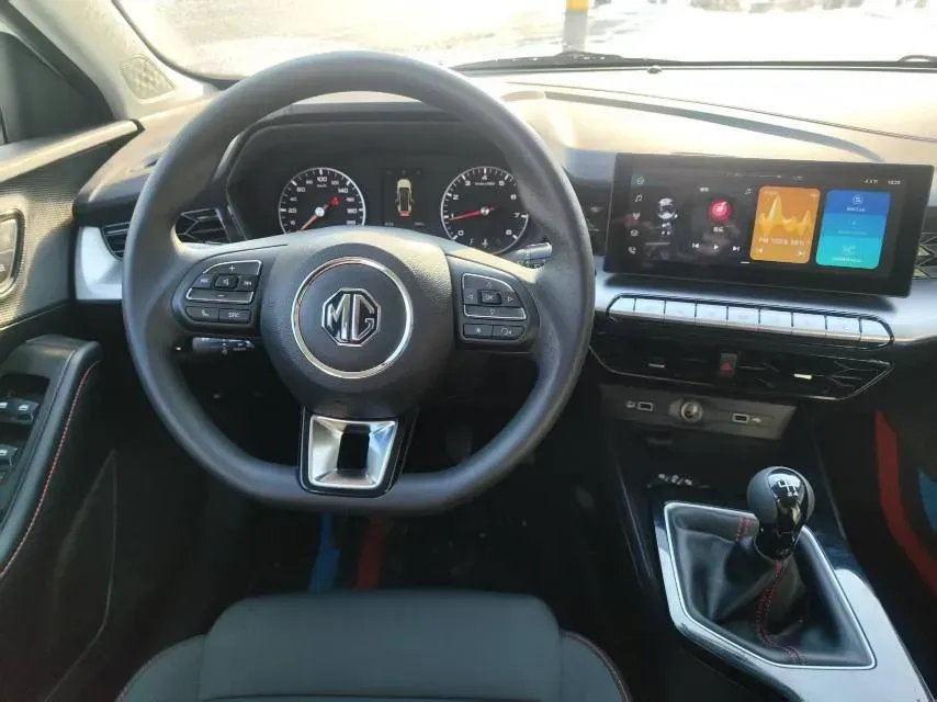 2023 MG 5 1.5L 129HP L4 5MT,autocango,china used car exporter,china ev exporter,chinese used car exporter,chinese used ev exporter