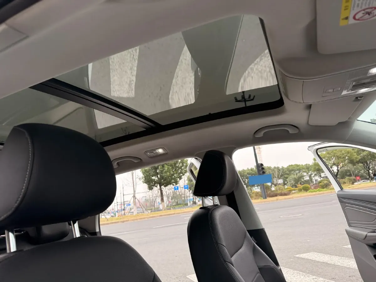 2020 Jetta VS7 1.4T 150HP L4 6AT,autocango,china used car exporter,china ev exporter,chinese used car exporter,chinese used ev exporter