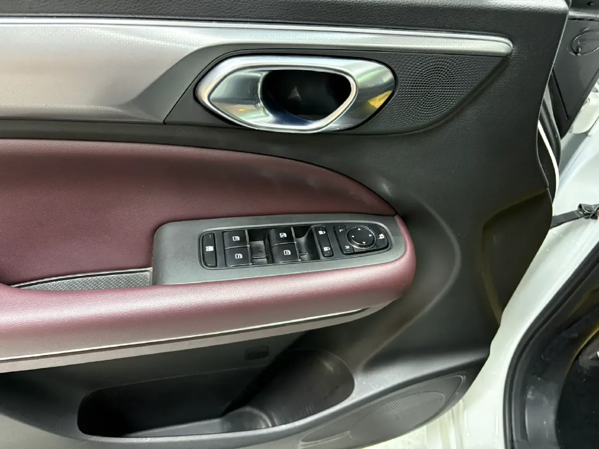 2021 GAC Trumpchi M6 1.5T 169HP L4 6AT,autocango,china used car exporter,china ev exporter,chinese used car exporter,chinese used ev exporter