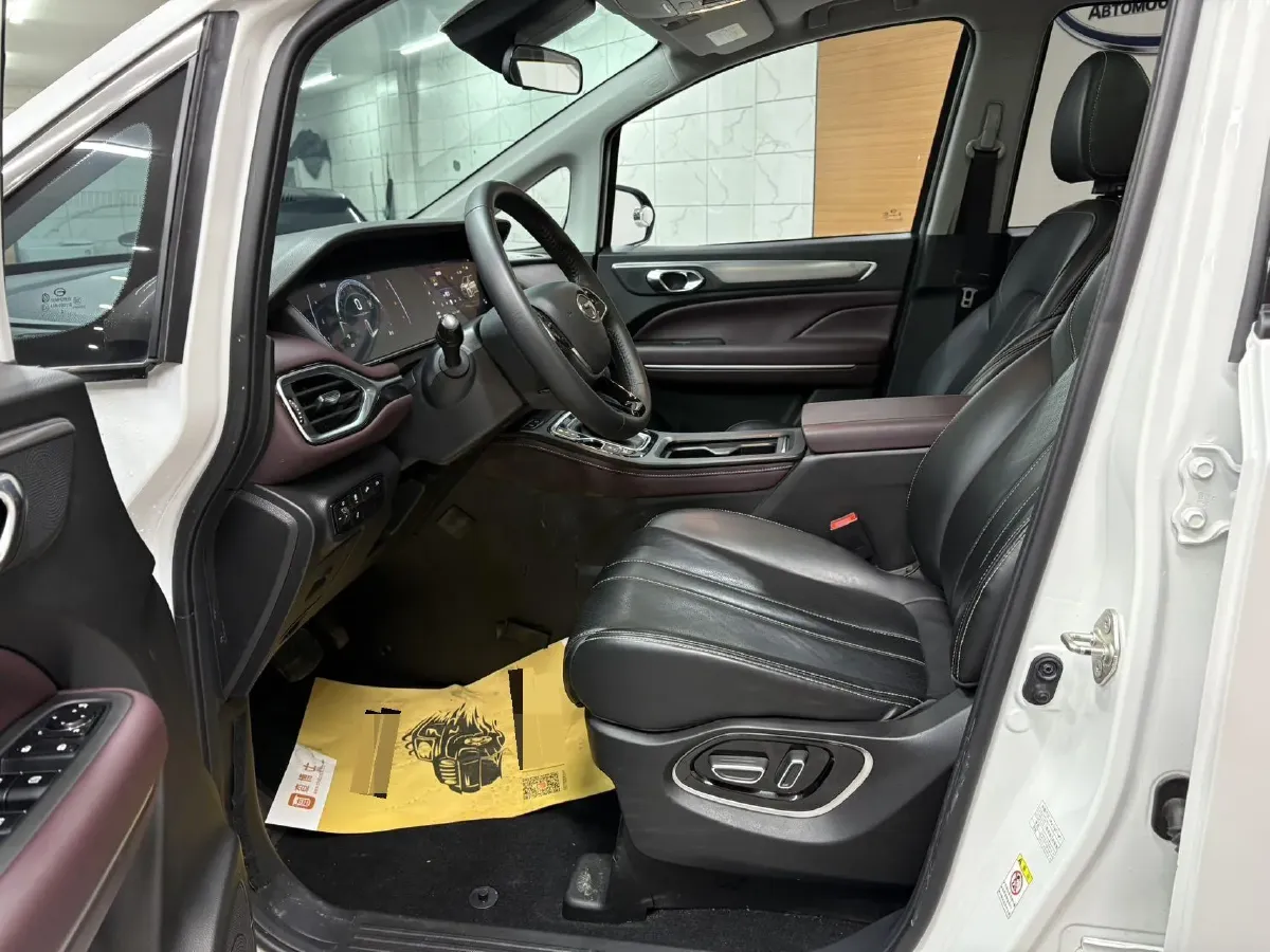 2021 GAC Trumpchi M6 1.5T 169HP L4 6AT,autocango,china used car exporter,china ev exporter,chinese used car exporter,chinese used ev exporter