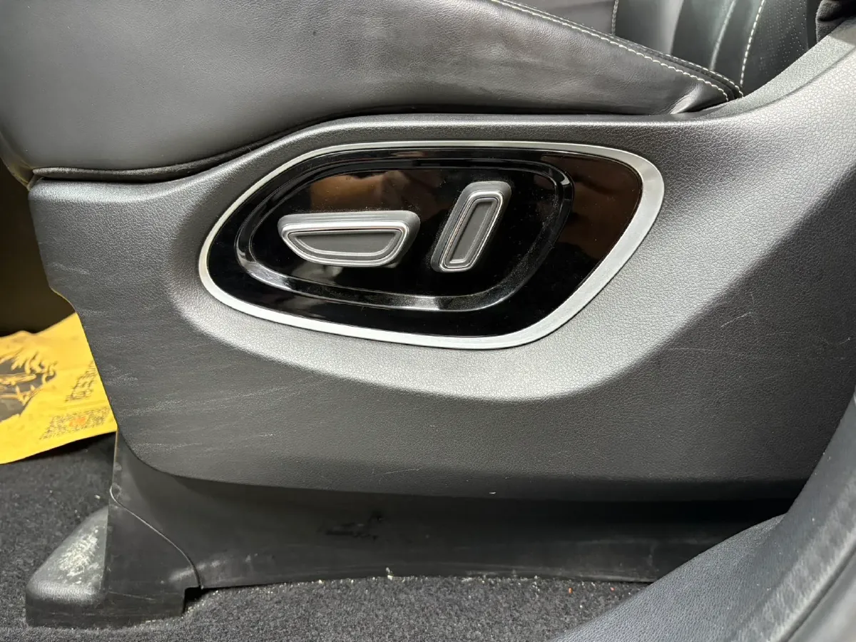 2021 GAC Trumpchi M6 1.5T 169HP L4 6AT,autocango,china used car exporter,china ev exporter,chinese used car exporter,chinese used ev exporter