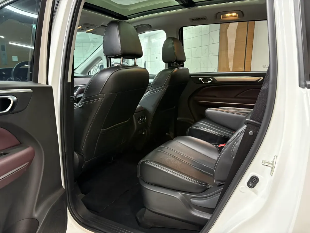 2021 GAC Trumpchi M6 1.5T 169HP L4 6AT,autocango,china used car exporter,china ev exporter,chinese used car exporter,chinese used ev exporter