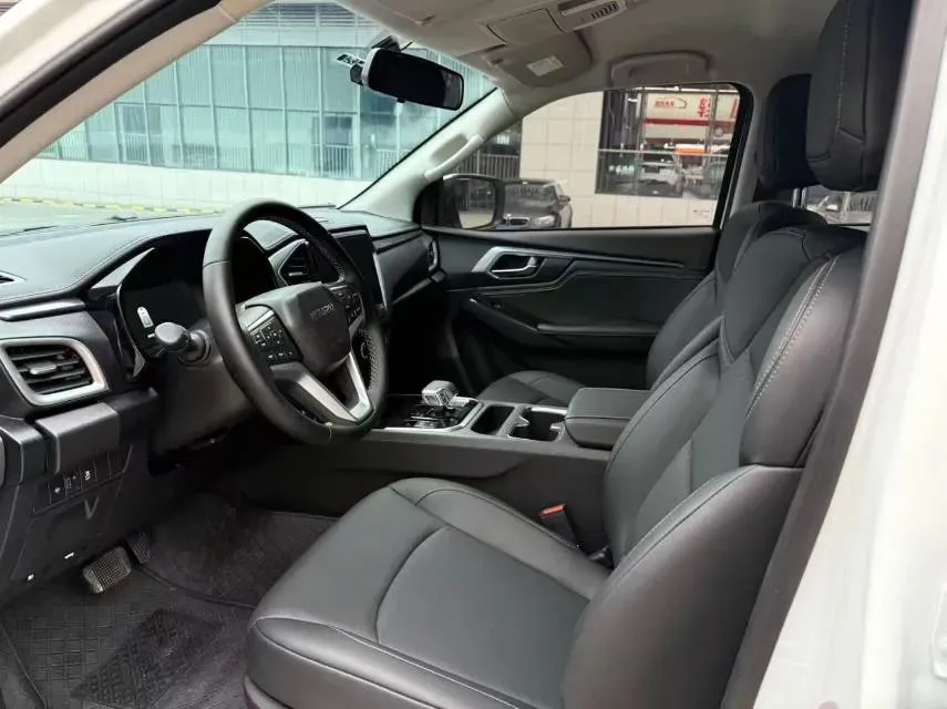 2023 Isuzu LingTuo 2.5T 150HP L4 8AT,autocango,china used car exporter,china ev exporter,chinese used car exporter,chinese used ev exporter