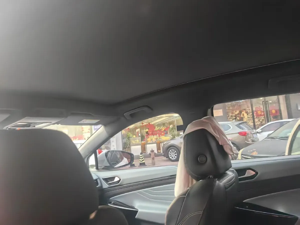 2024 Volkswagen ID.4 X BEV 52.8KWH,autocango,china used car exporter,china ev exporter,chinese used car exporter,chinese used ev exporter