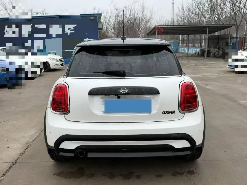 2022 MINI MINI 1.5T 102HP L3 7DCT,autocango,china used car exporter,china ev exporter,chinese used car exporter,chinese used ev exporter