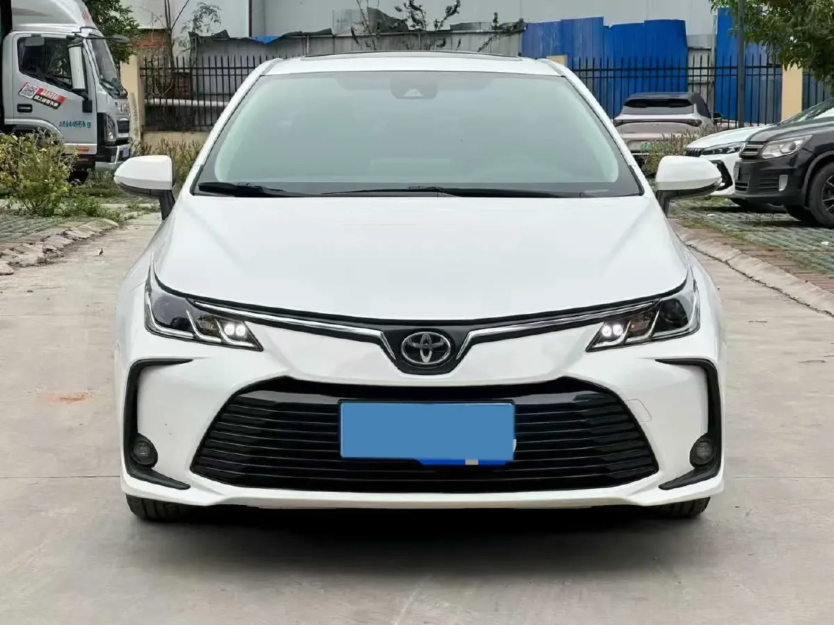 2022 Toyota Corolla 1.2T 116HP L4 CVT,autocango,china used car exporter,china ev exporter,chinese used car exporter,chinese used ev exporter