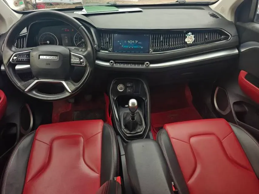 2018 Haval H2s 1.5T 150HP L4 6MT,autocango,china used car exporter,china ev exporter,chinese used car exporter,chinese used ev exporter