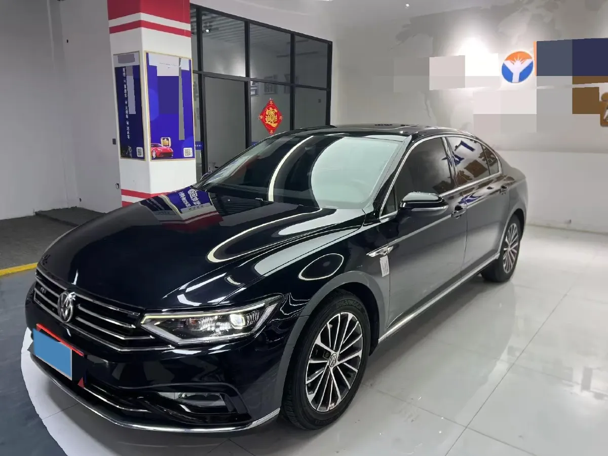 2020 Volkswagen Magotan 2.0T 186HP L4 7DCT,autocango,china used car exporter,china ev exporter,chinese used car exporter,chinese used ev exporter