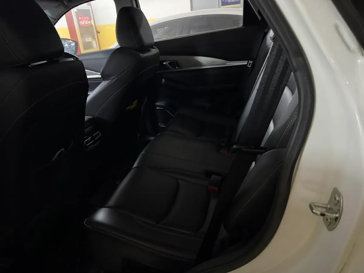 2020 Jetour X70 1.5T 156HP L4 6DCT,autocango,china used car exporter,china ev exporter,chinese used car exporter,chinese used ev exporter